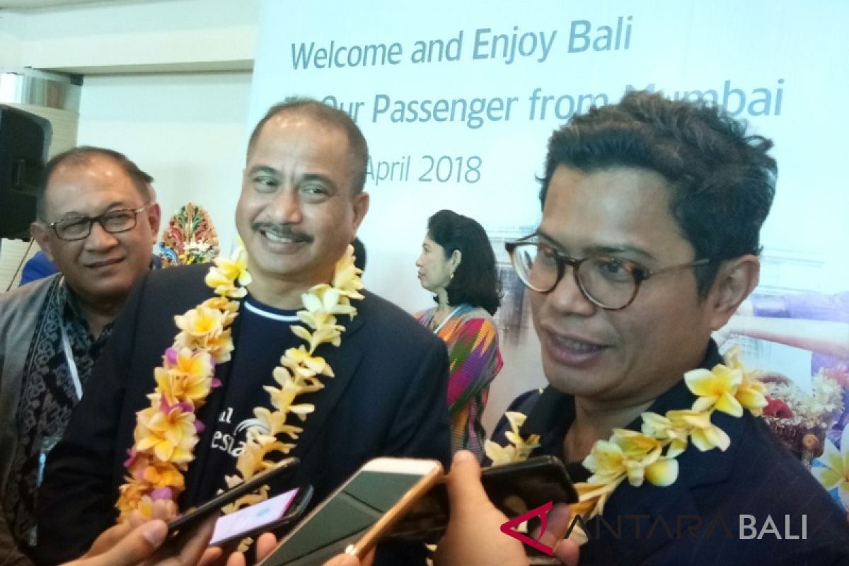 Penumpang penerbangan perdana Garuda Mumbai-Bali capai 82 persen