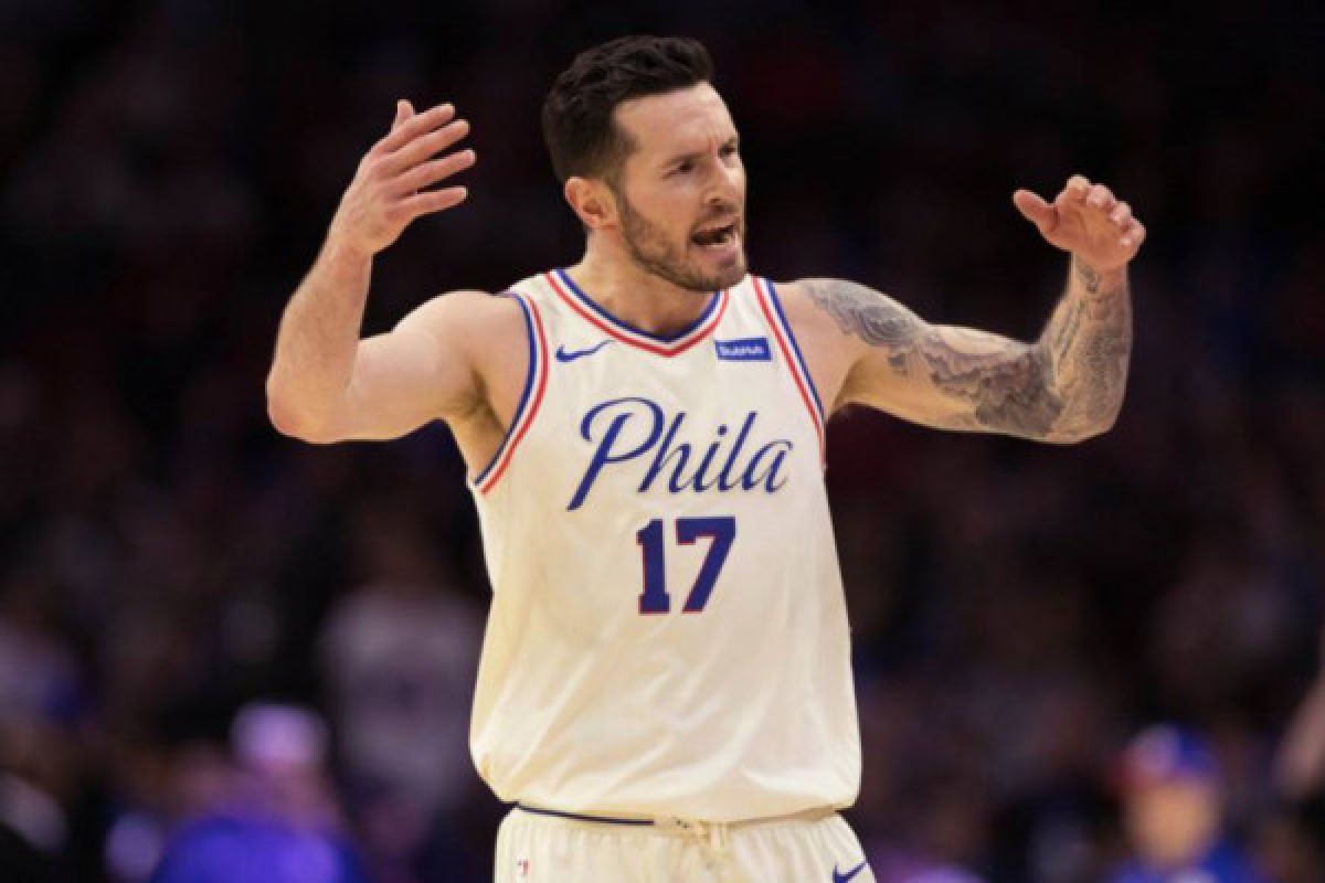 76ers maju ke semifinal Wilayah Timur