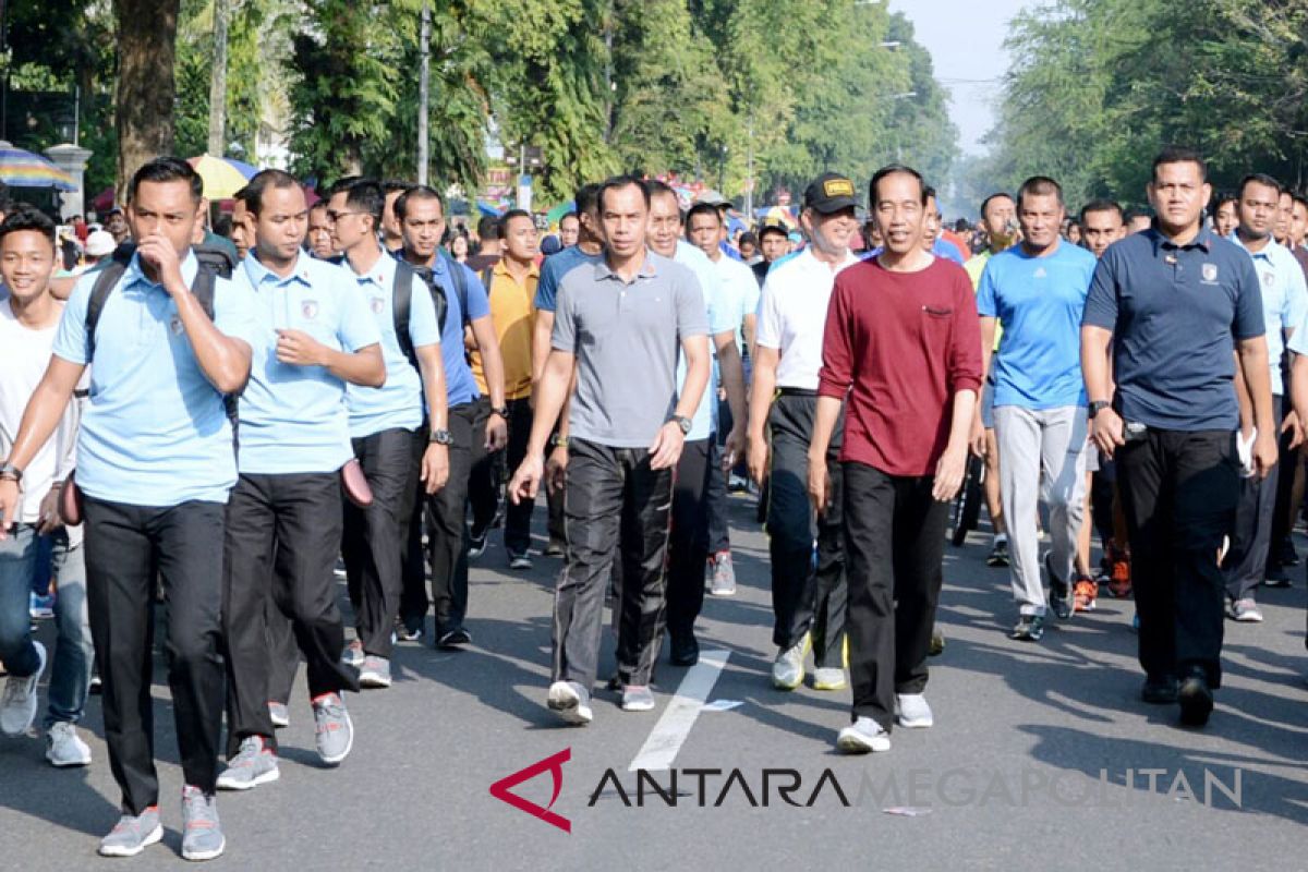 Presiden Jokowi kunjungi Mal Botani Square Bogor