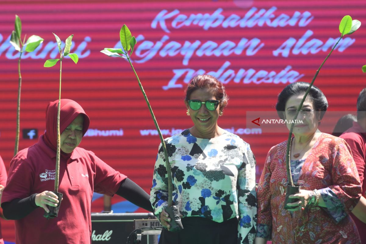 Megawati Kampanye Konservasi Lingkungan Bareng Risma dan Puti