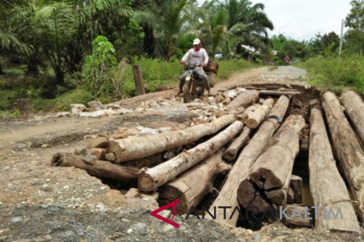 Jembatan antardesa/kelurahan Riko Penajam segera dibangun