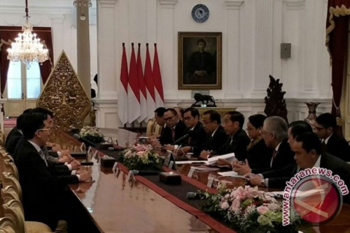 Presiden Jokowi terima Kepala Eksekutif Hong Kong