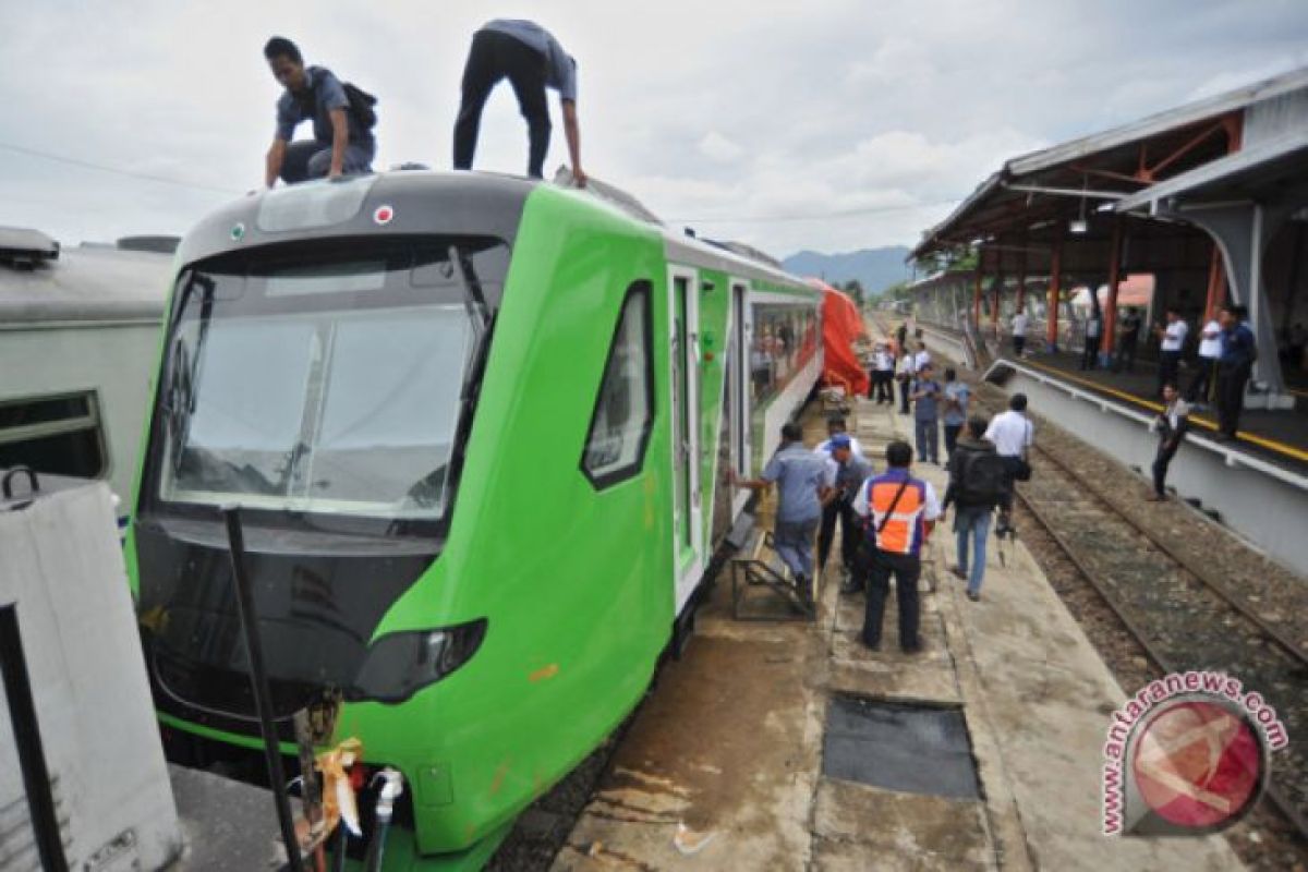 Peresmian KA Bandara Sumbar diundur demi barengi LRT Sumsel