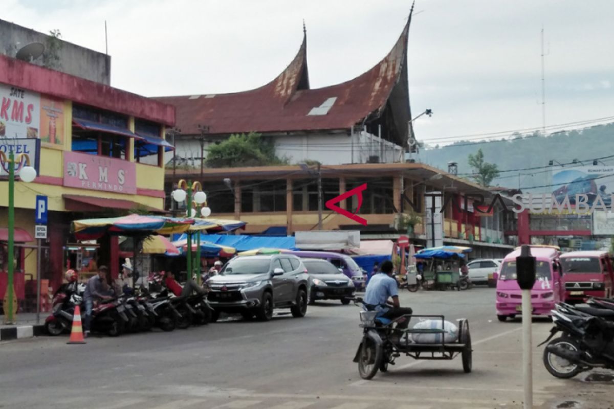 Padang Seeks Raya Market to be Provincial The Largest Shopping Center