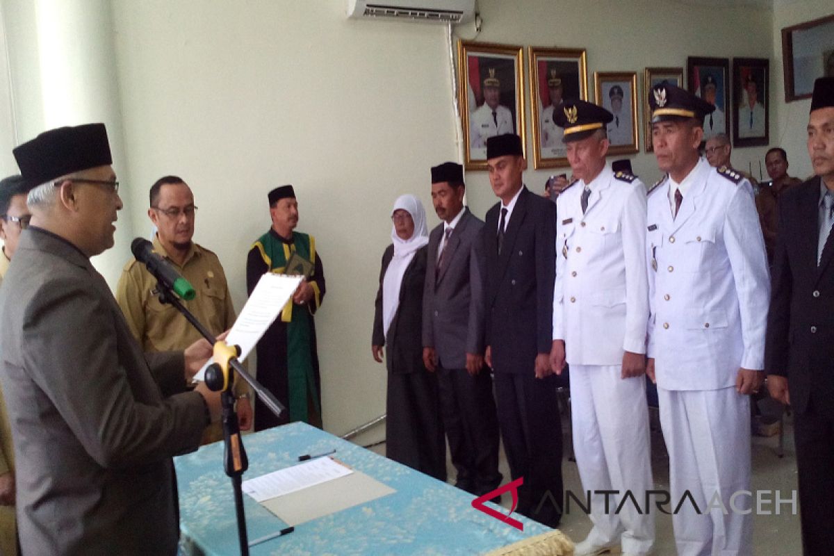 Plt Bupati Aceh Selatan lantik 10 pejabat