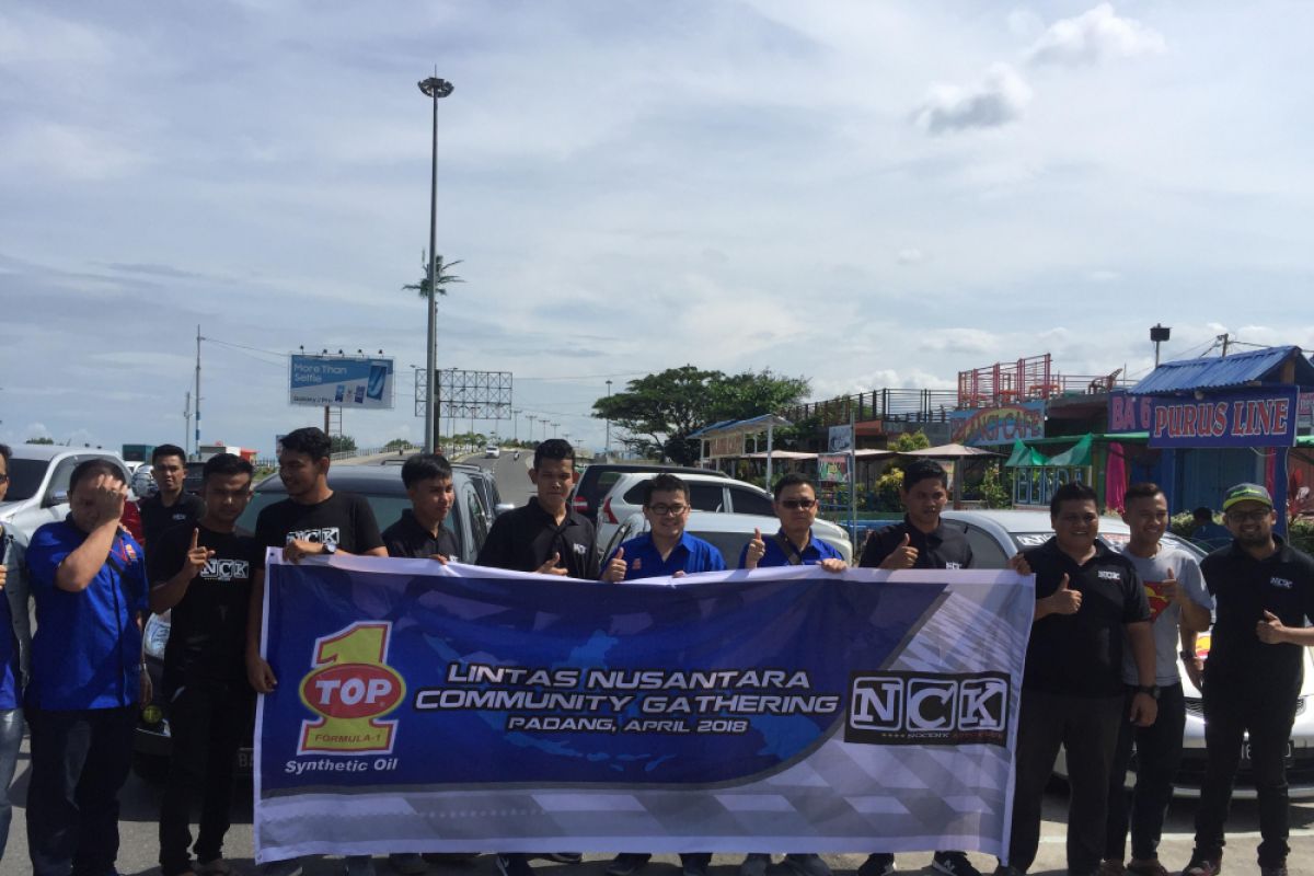 Program TOP 1 Lintas Nusantara sapa komunitas otomotif di Padang