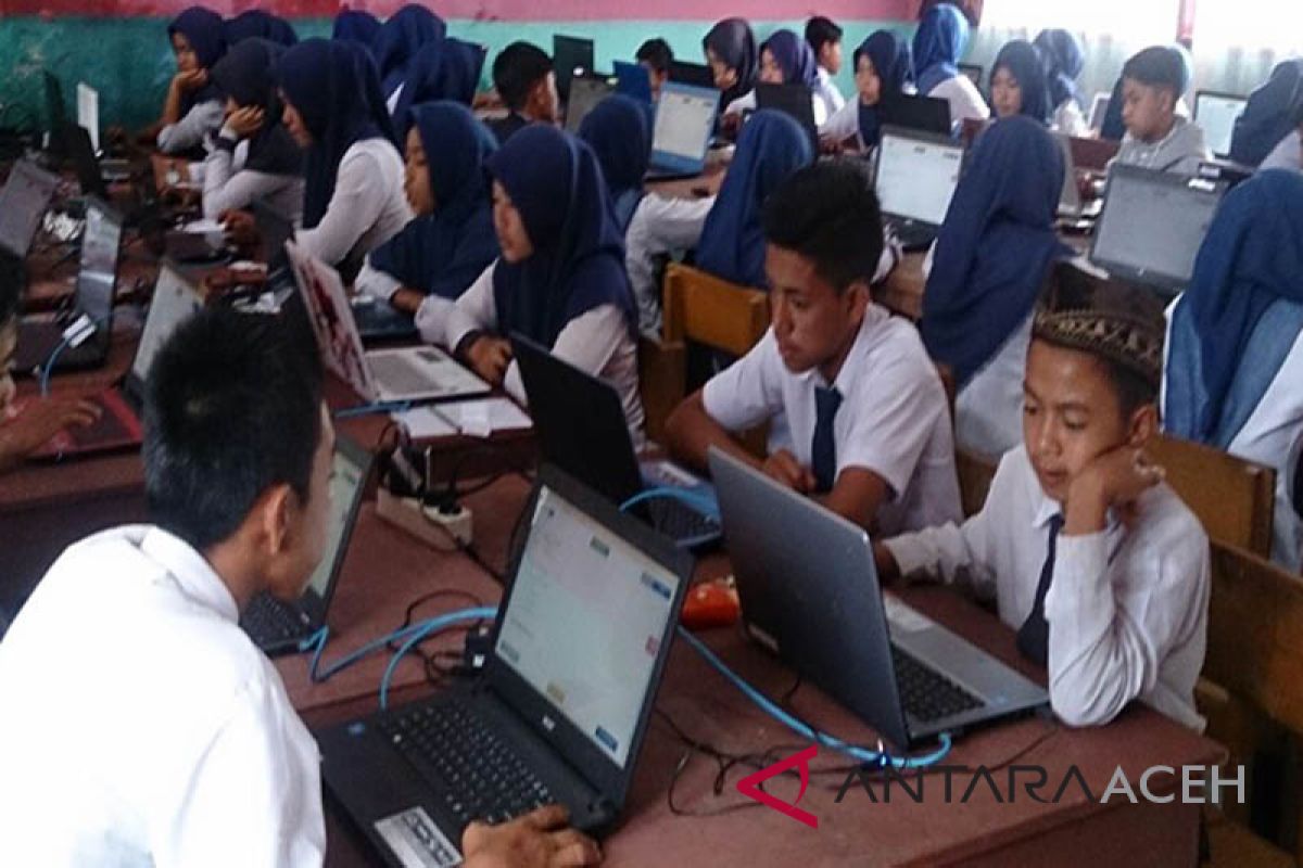 Seluruh SMP/MTS Aceh Besar laksanakan UNBK