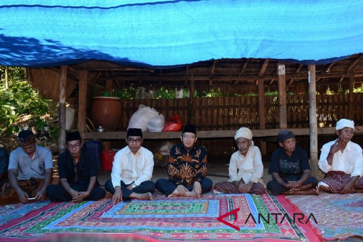 Bupati Lombok Utara kunjungi Masyarakat Adat Semokan