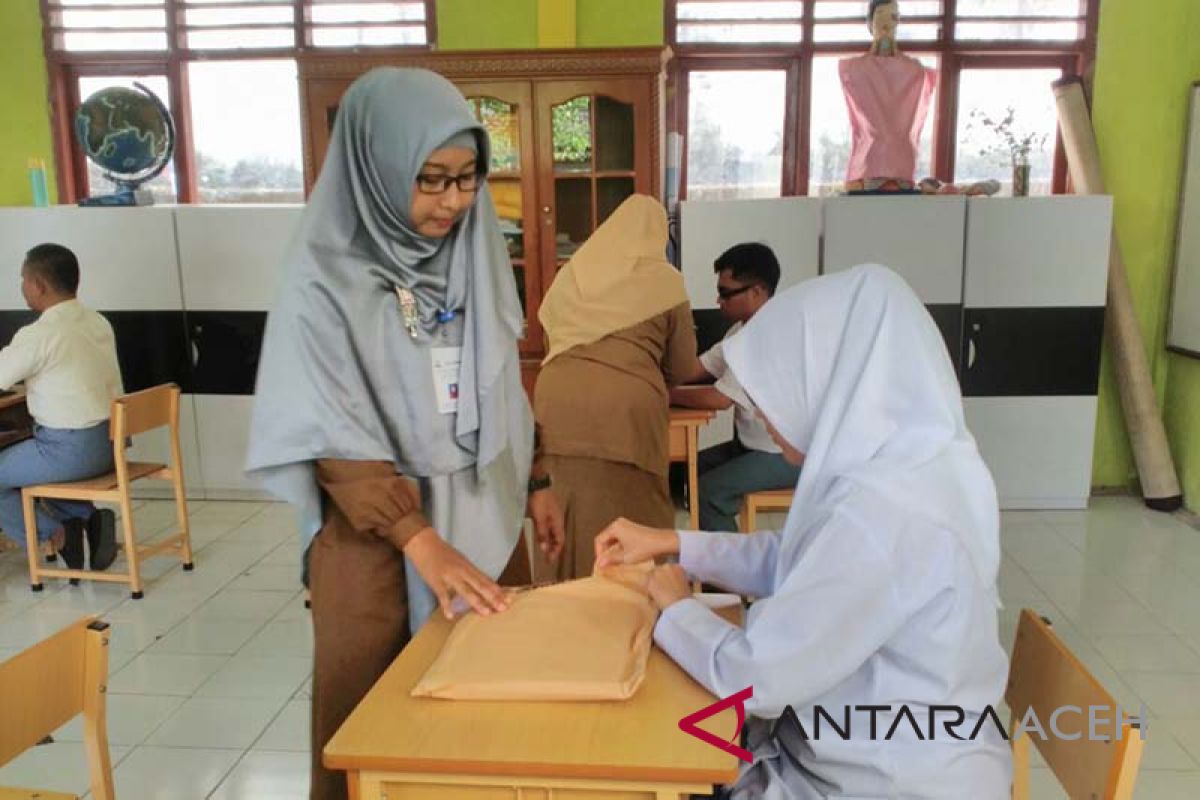 Empat siswa tunanetra ikuti ujian nasional