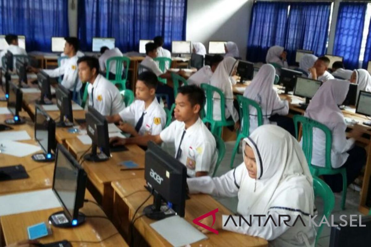 UNBK SMP HSS alami gangguan server dan internet