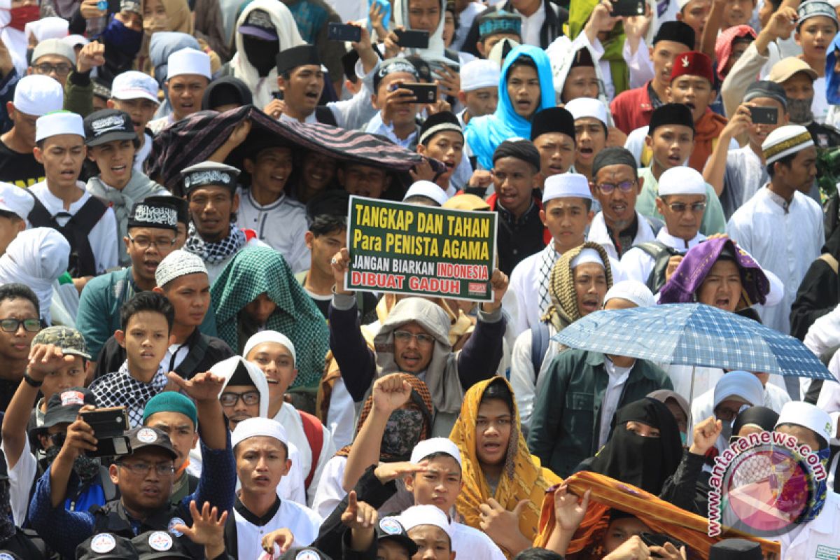 212 alumni organize "Mujahid 212 Save NKRI" rally in Jakarta Saturday