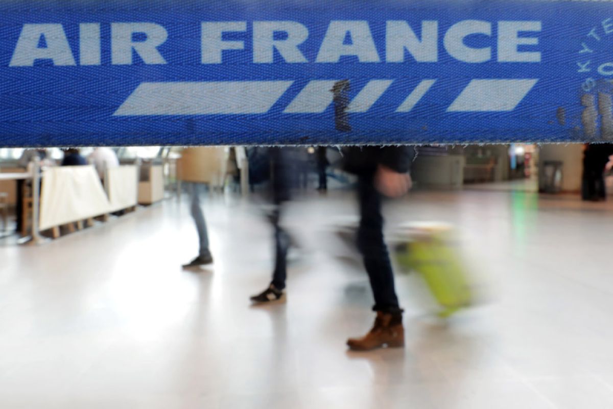 Karyawan mogok kerja, 30 persen penerbangan Air France batal