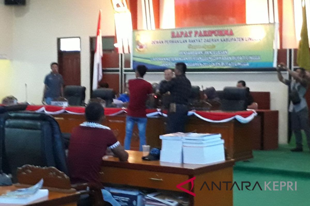 Bupati Lingga tampung aspirasi masyarakat Tanjungbungsu