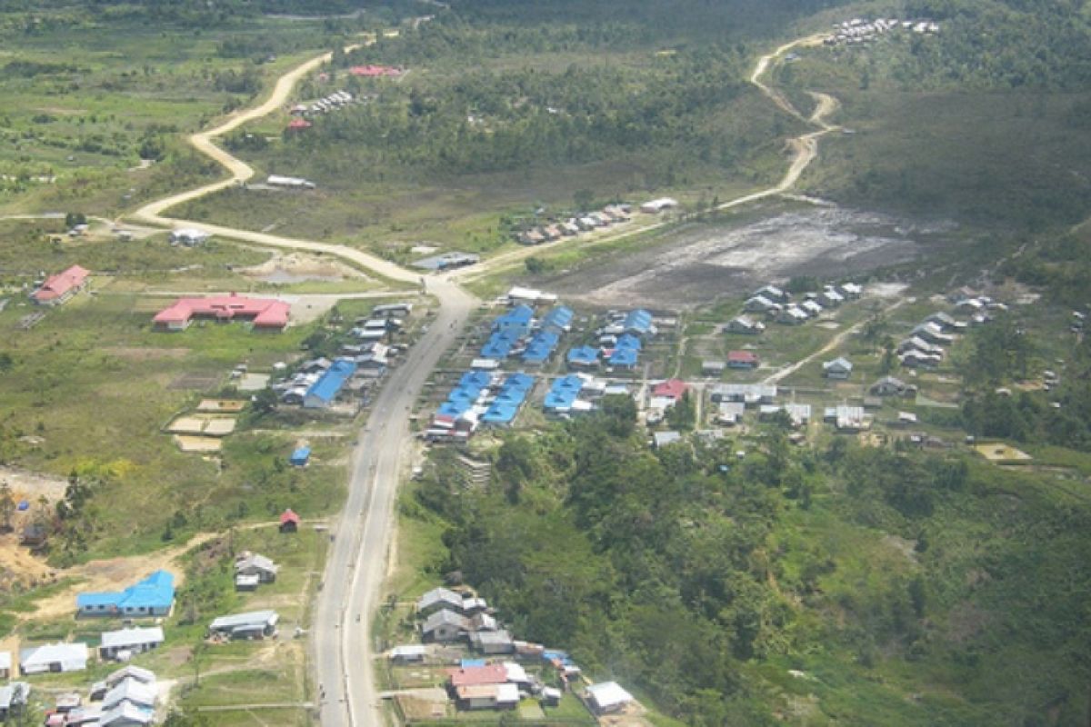 Bandara Oksibil kembali beroperasi setelah ada jaminan keamanan