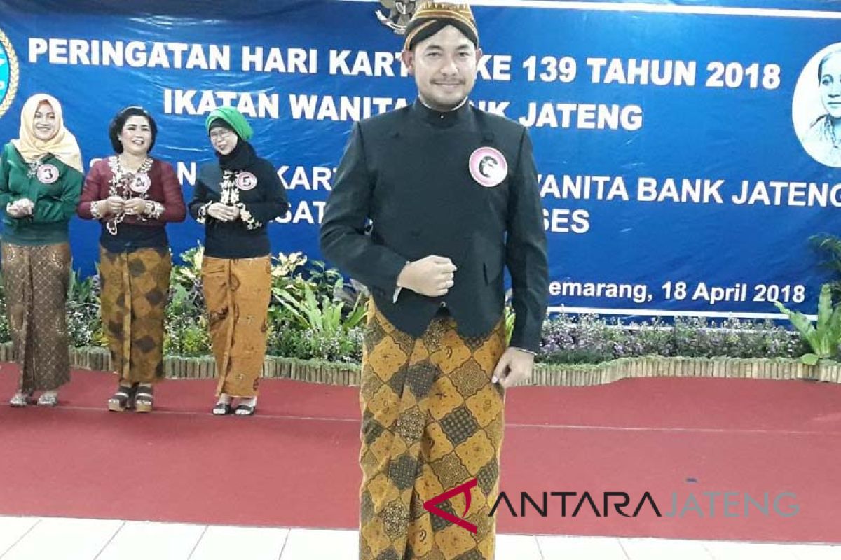 IW Bank Jateng edukasi memwiru kain batik