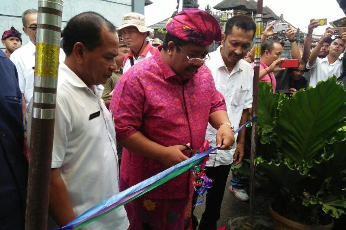 Pemkab Buleleng bangun air bersih masyarakat Desa Madenan