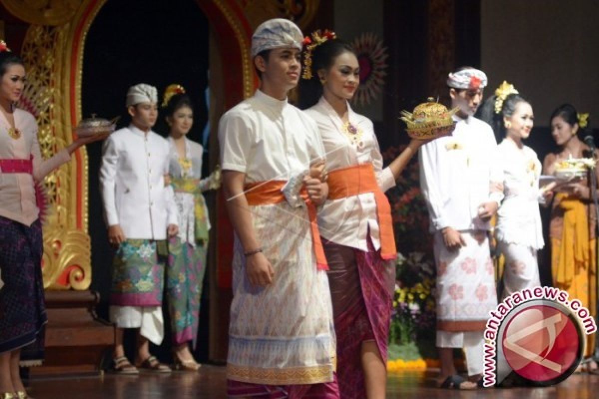 108 anak ikuti lomba busana adat klungkung