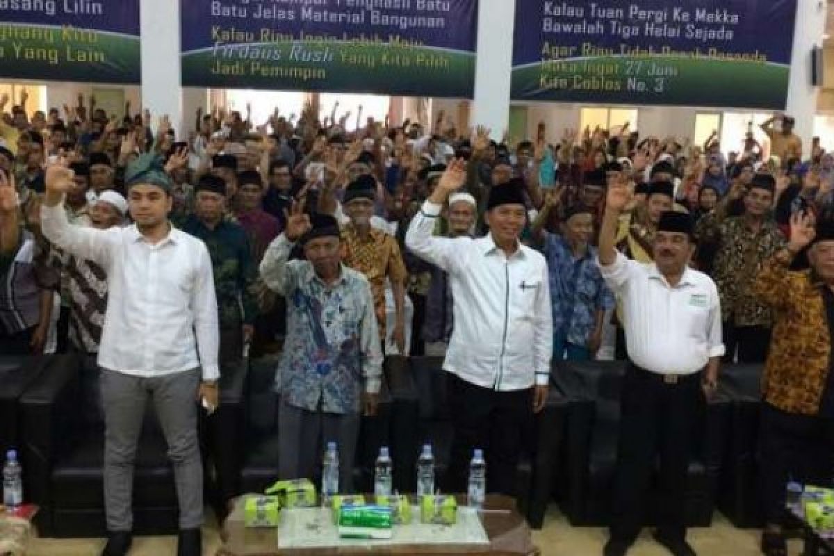 Cagub Riau Firdaus Dapat Dukungan dari Perantau Pasaman Barat dan Warga Sidomulyo Residence