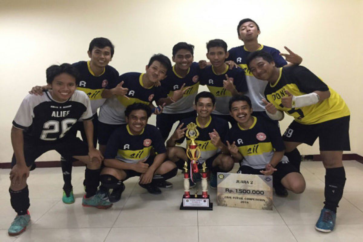 Tak hanya unggul akademik, mahasiswa IPB raih juara II kompetisi futsal