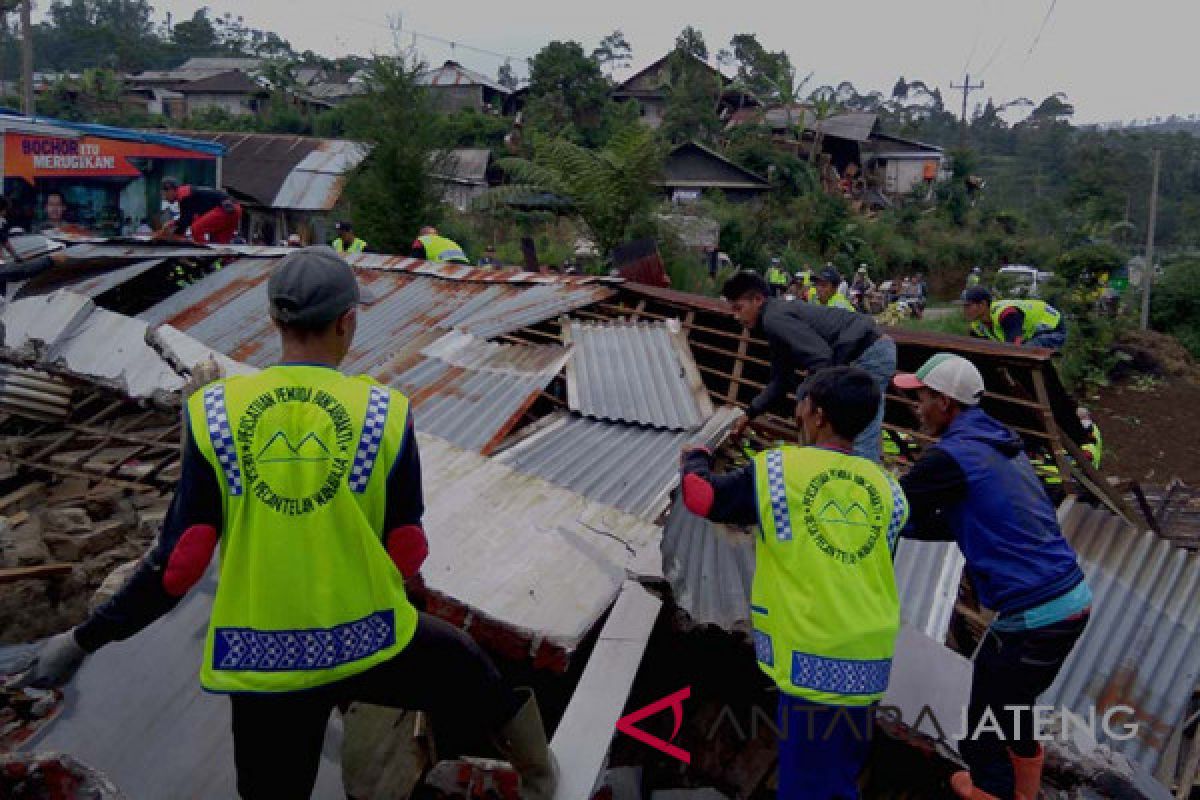 Jangan pernah remehkan gempa berkekuatan kecil