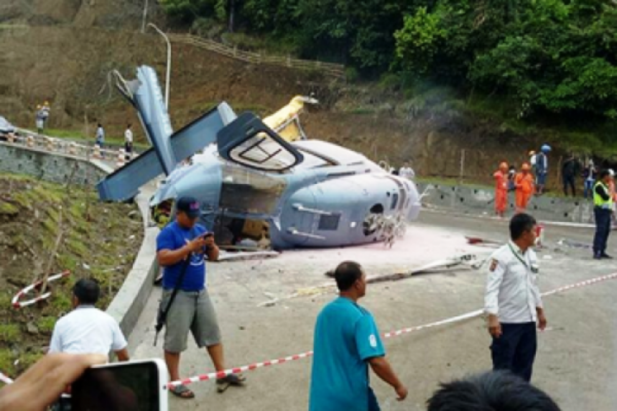 Helikopter jatuh di Morowali