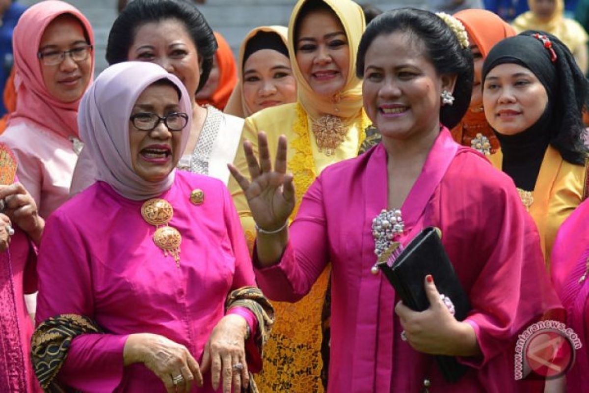 Ibu Negara peringati Hari Kartini di Istana Bogor (video)