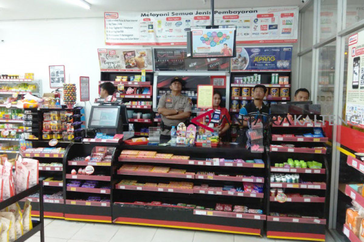 3 pelaku pembobol Alfamart di Palangka Raya terekam CCTV