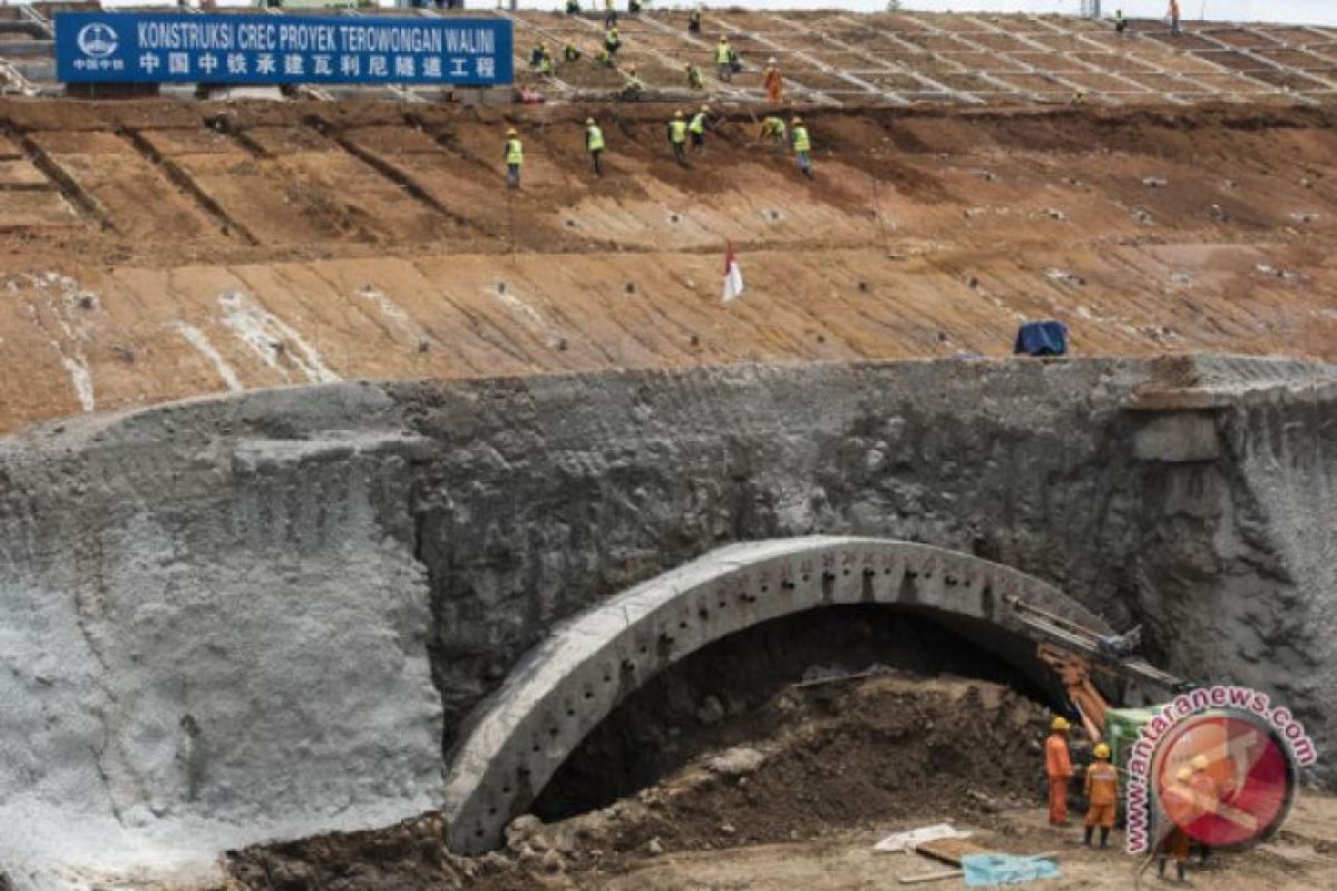 Pembebasan lahan kereta cepat capai 300 hektare