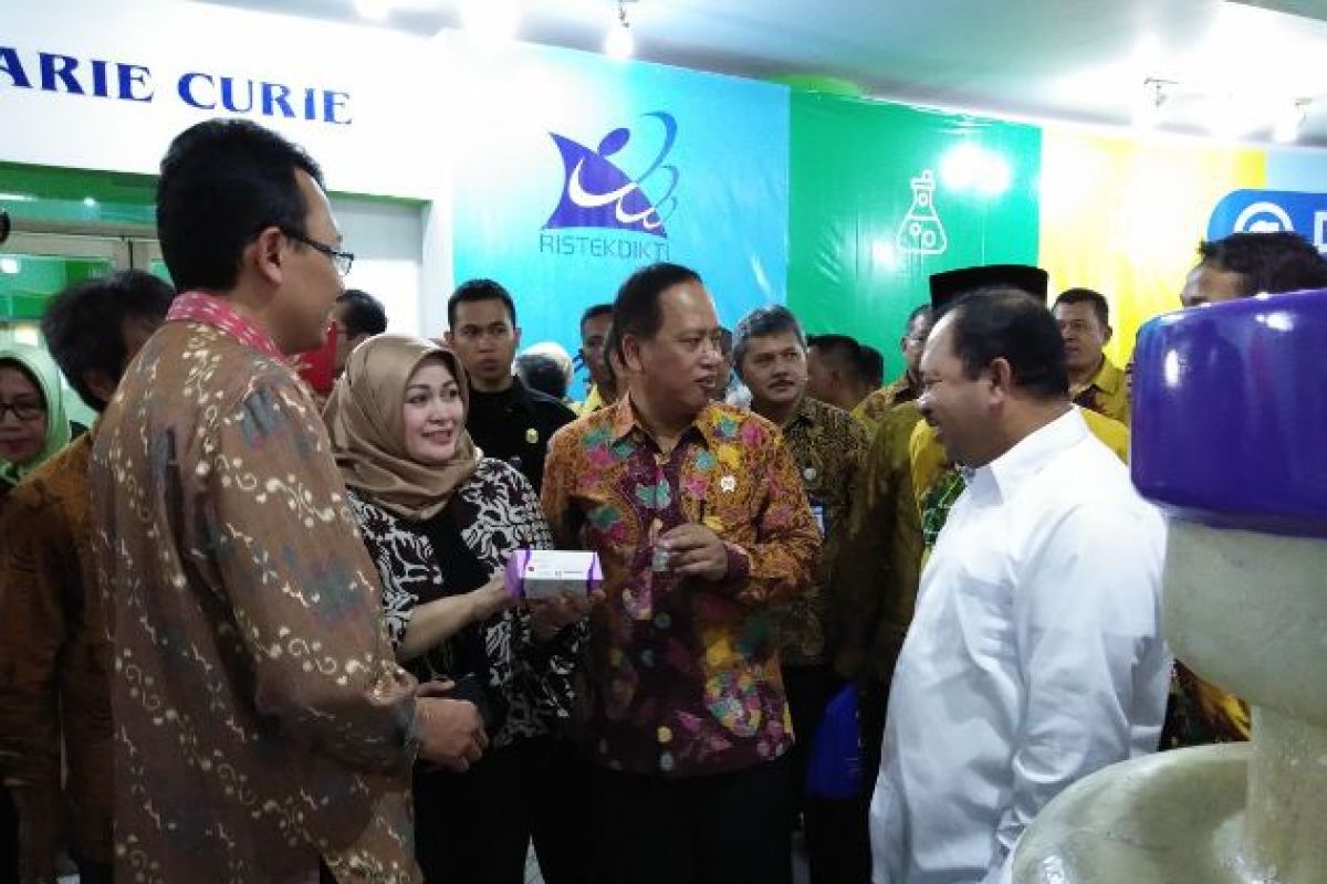 Bio Farma teken nota kesepahaman pada Indonesia Science Day