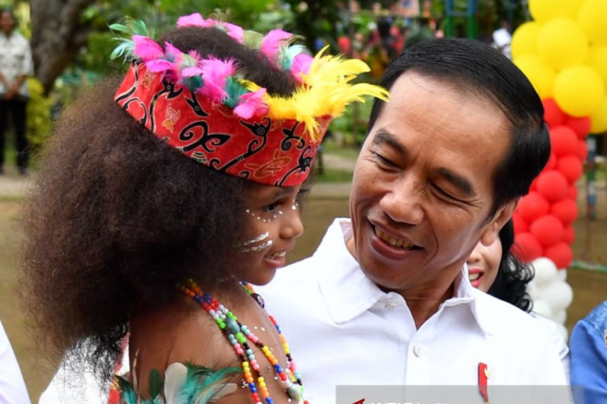 Jokowi Hormati Keputusan Pencapresan Prabowo (Video)