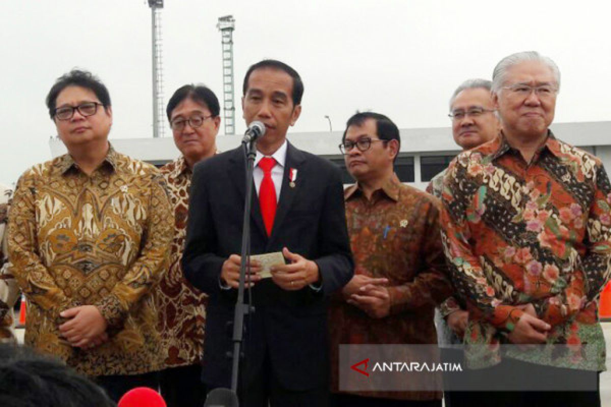 Ekspor Perdana Xpander Buatan RI Dilepas Jokowi (Video)