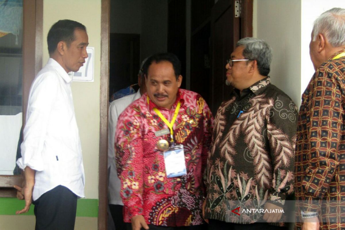 Perumahan Nelayan di Pangandaran Ditinjau Jokowi (Video)