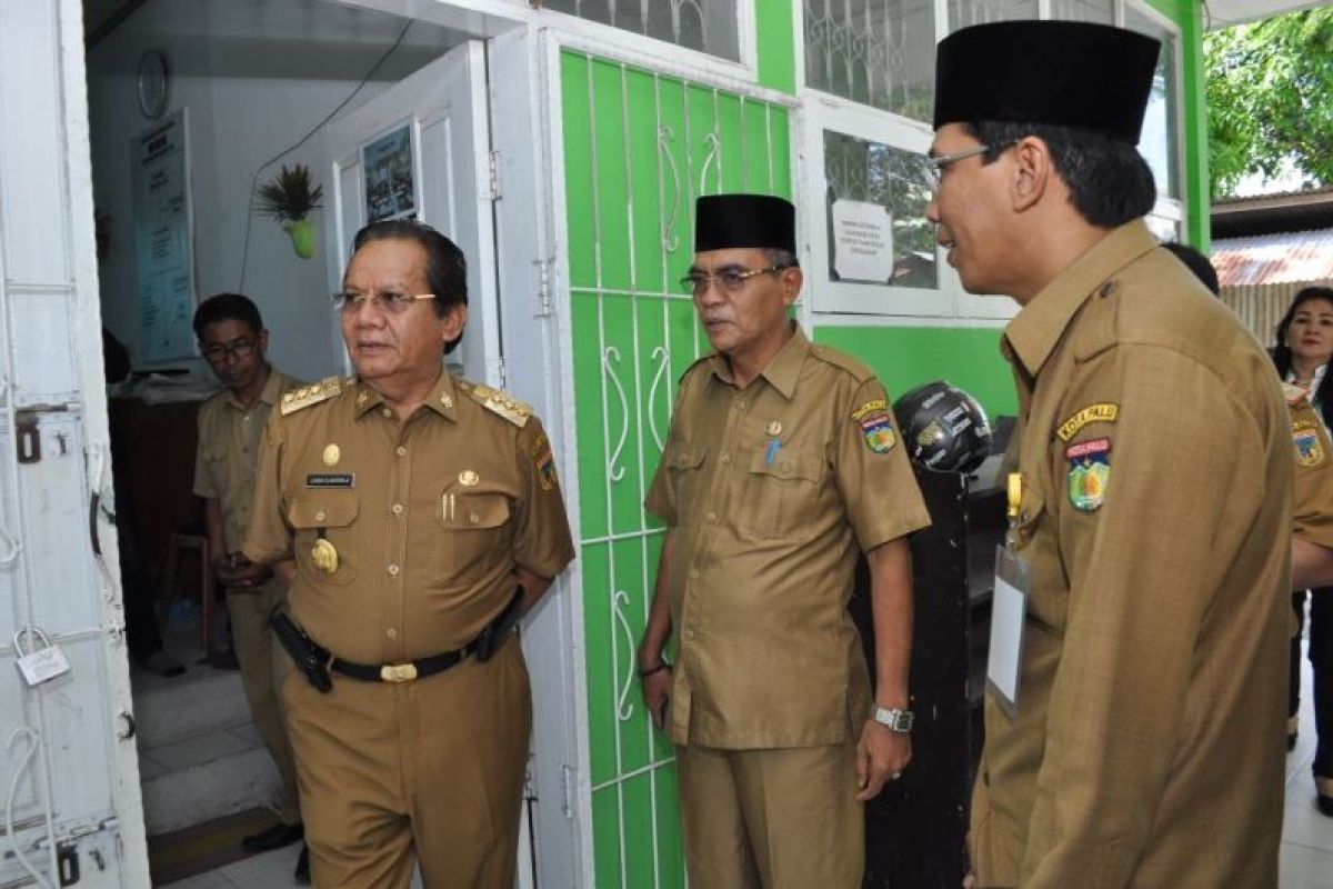 Pemadaman listrik masih warnai UNBK SLTP di Palu