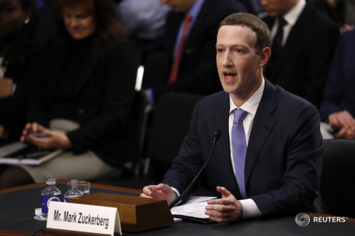 Mark Zuckerberg belum jawab PR dari Kongres