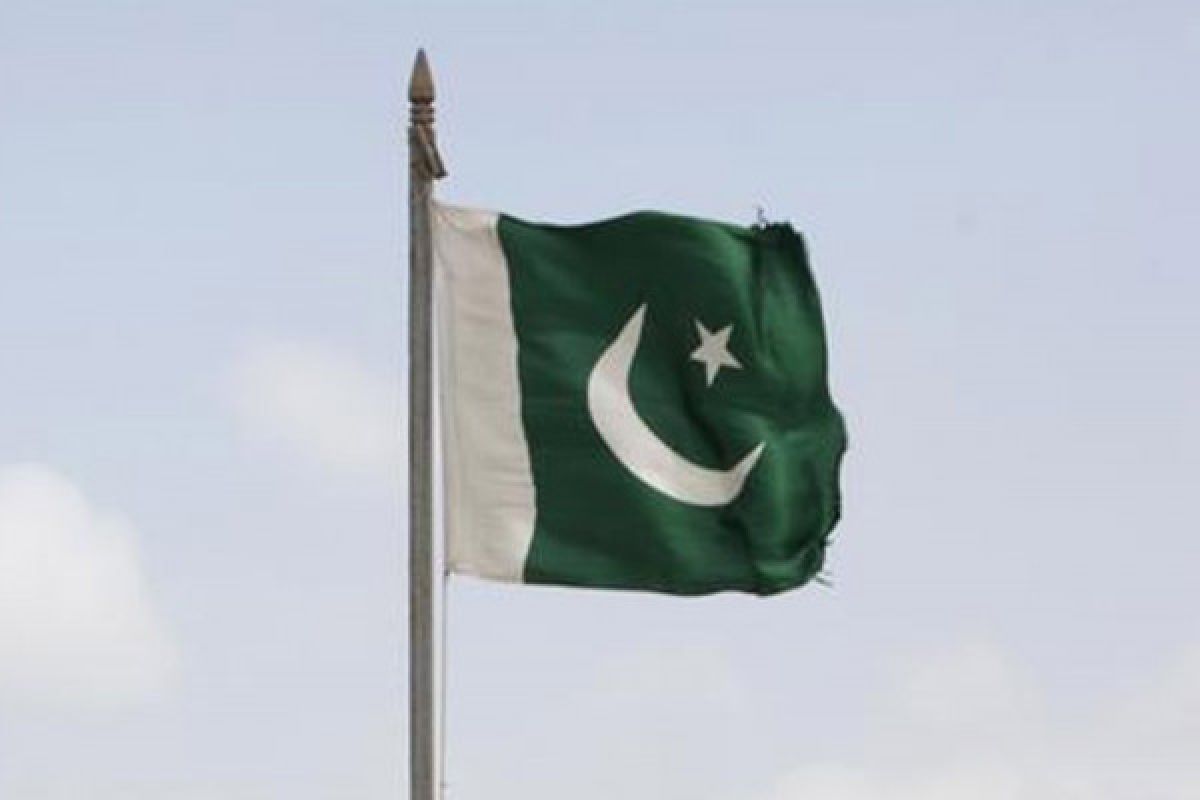 Pesawat tempur F-7 Pakistan jatuh, dua pilot tewas