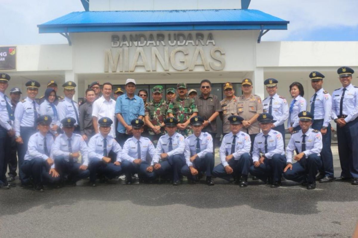 Panglima TNI Pantau Pulau Miangas