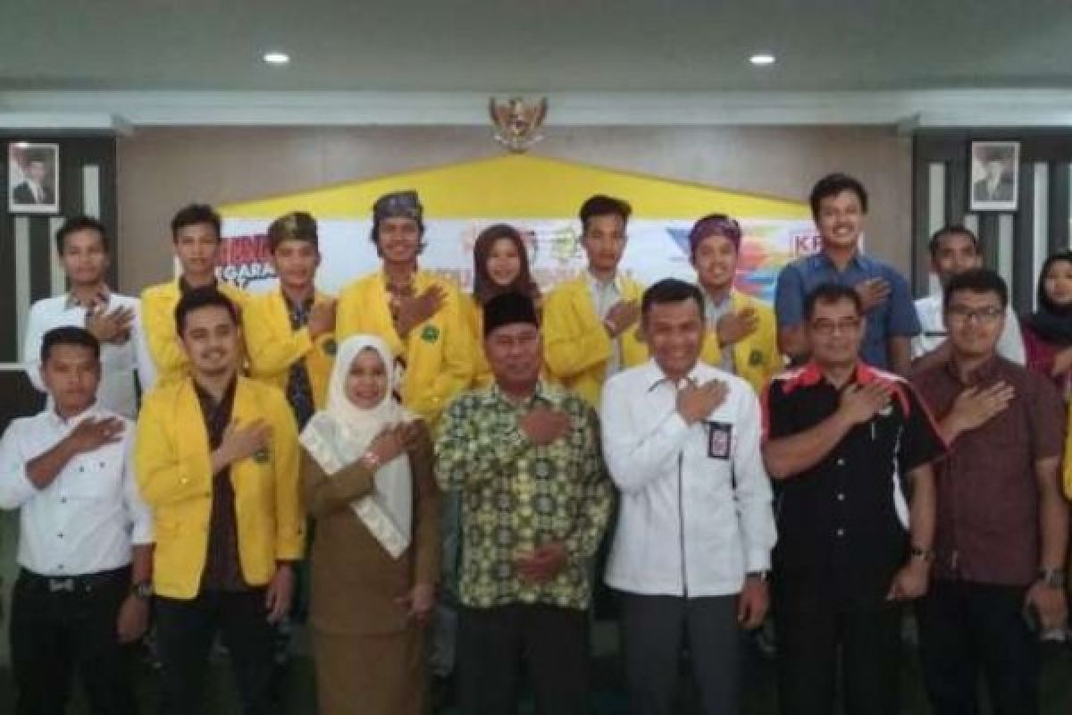 Pemilih Pemula Banyak Golput, KPU Riau Sosialisasi Pilgubri ke Unilak