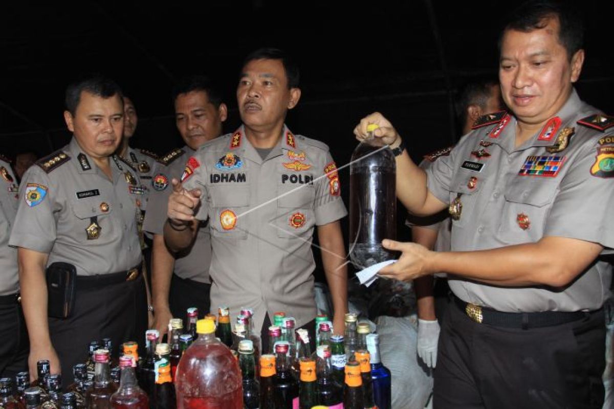 Anggota DPR: rampungkan RUU larangan minuman beralkohol
