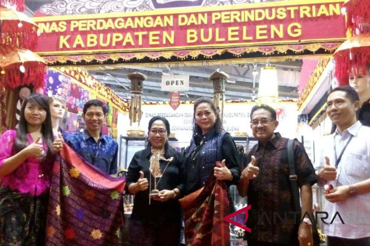 Tiga perajin Buleleng pameran di INACRAFT Jakarta