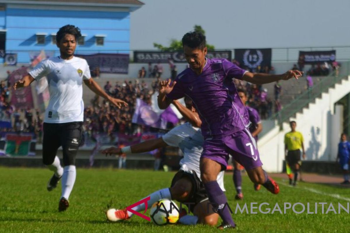 Persita Tangerang imbang 0-0 dengan Cilegon United