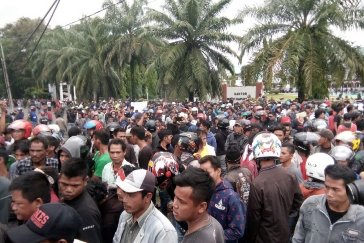 PETI, pro kontra warga Kapuas Hulu