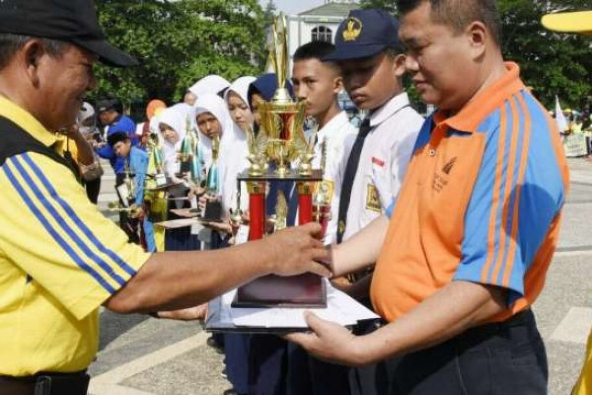 Pj Bupati Inhil Ajak Siswa Tingkatkan Prestasi Olahraga dan Seni