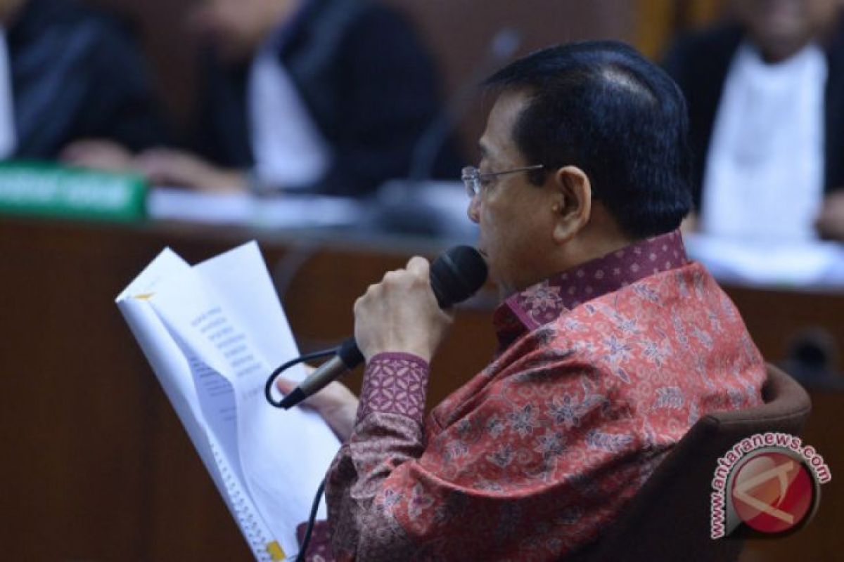 Setya Novanto bacakan 