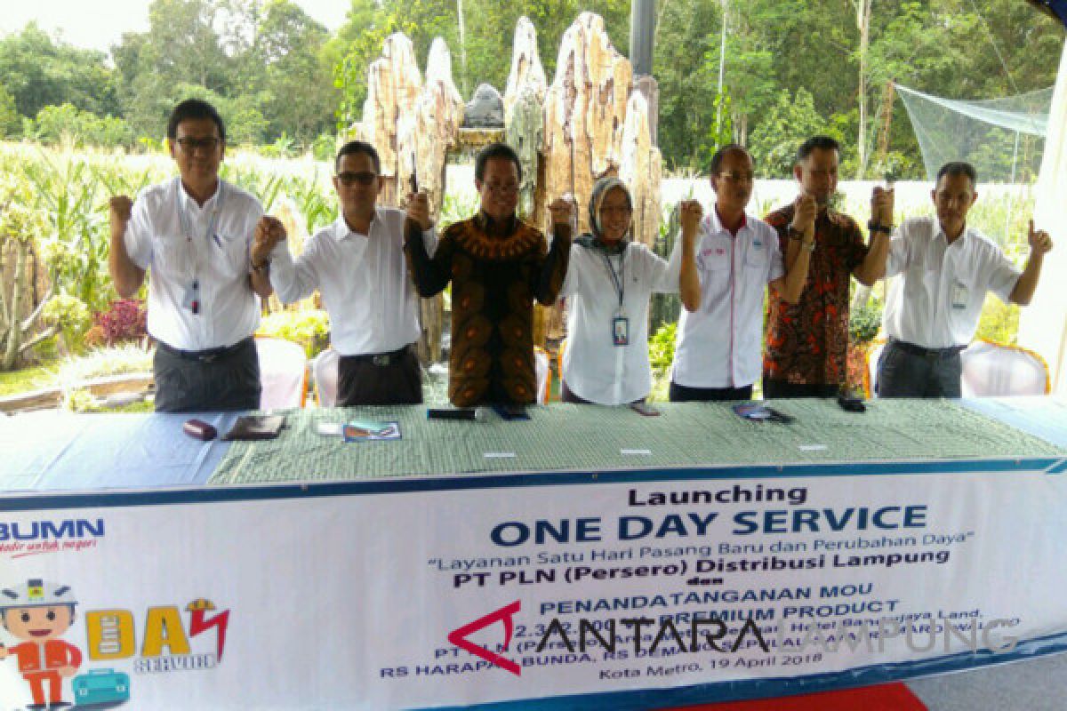 PLN distribusi Lampung gelar "One Day Service"