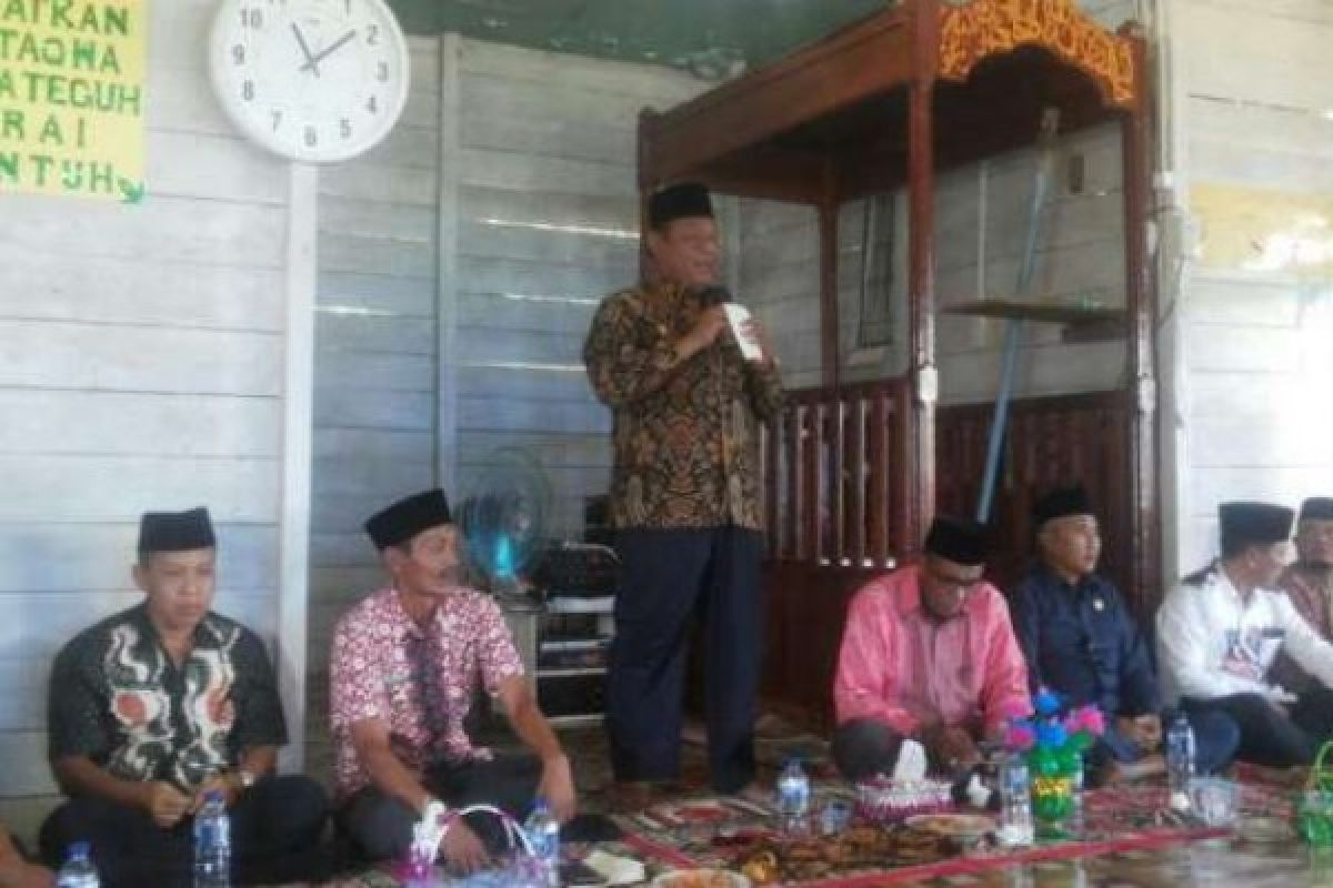 Plt Bupati Rohil Hadiri Isra' Mi'raj di Sinaboi