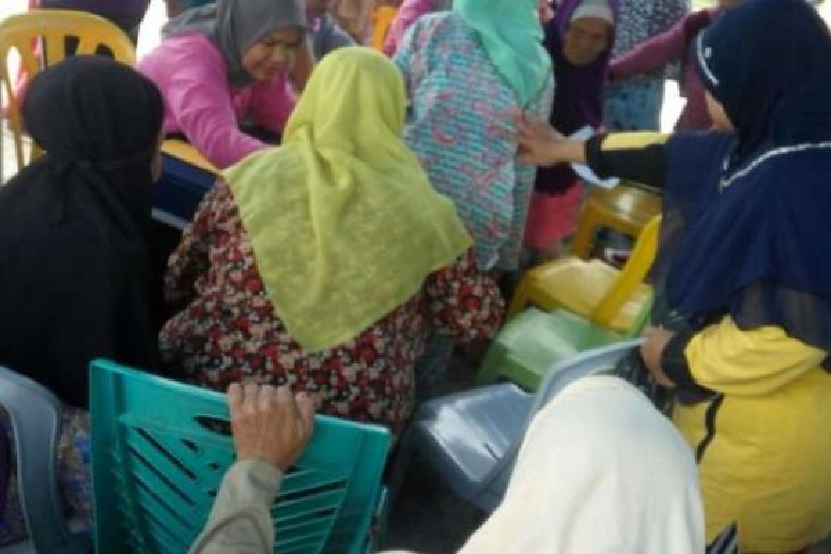 Ratusan Mayarakat Bantan Serbu Pengobatan Gratis IDI, Ada 9 Poli Spesialis