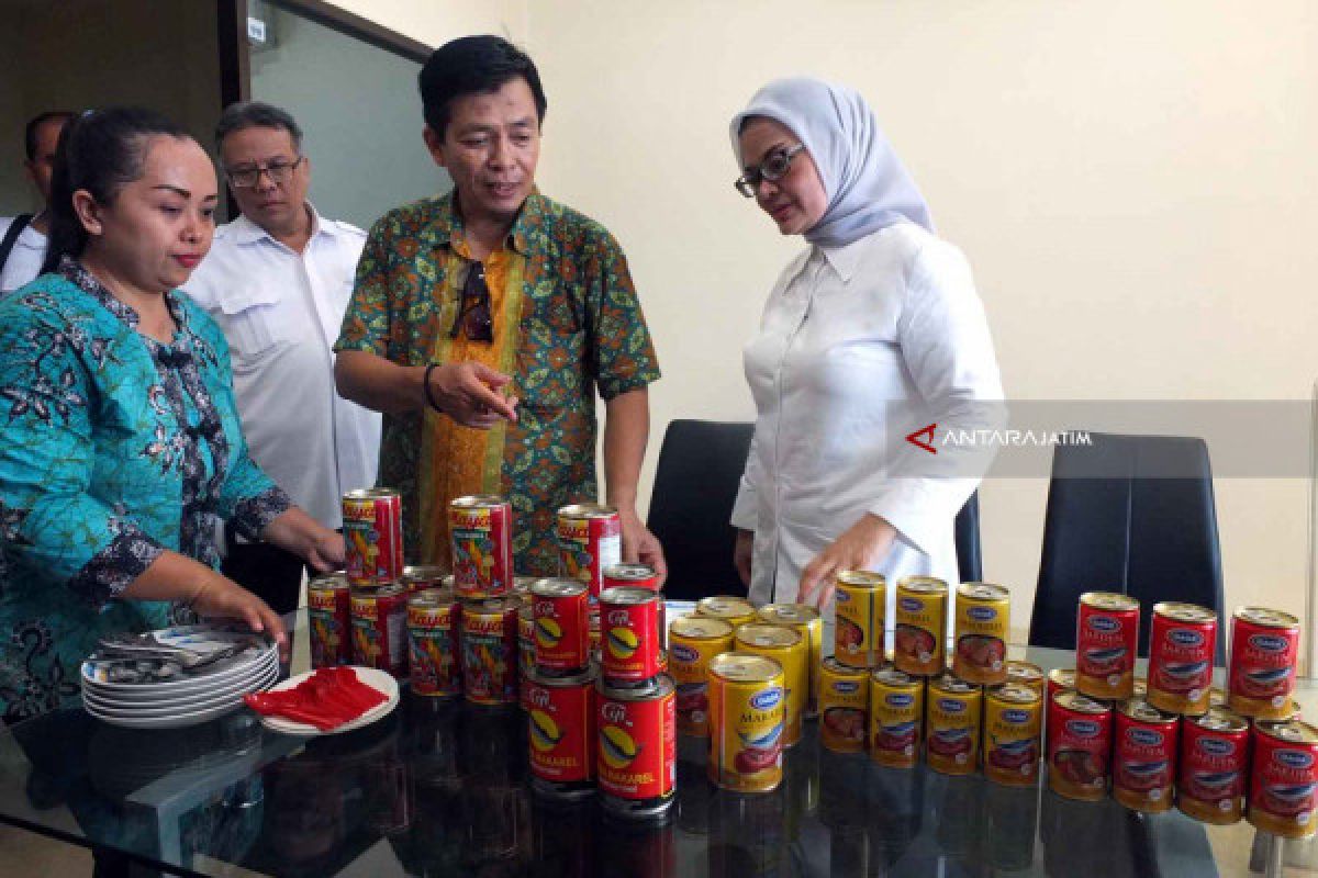 Kunjungi Pabrik Pengolahan Ikan di Banyuwangi, BPOM Nyatakan Aman Konsumsi Ikan Makarel (Video)