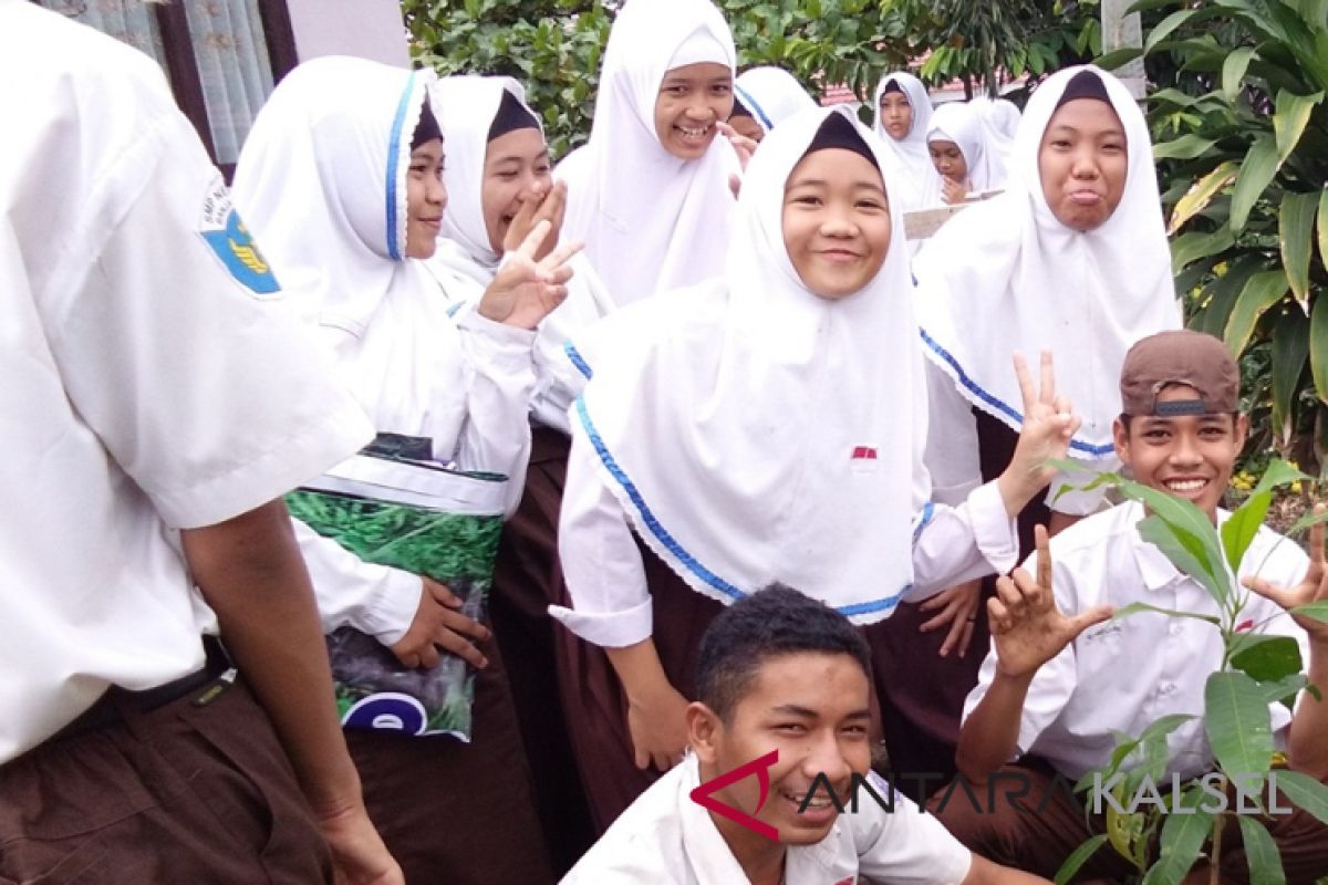 4.007 siswa SMP Banjarbaru lancar ikut UNBK