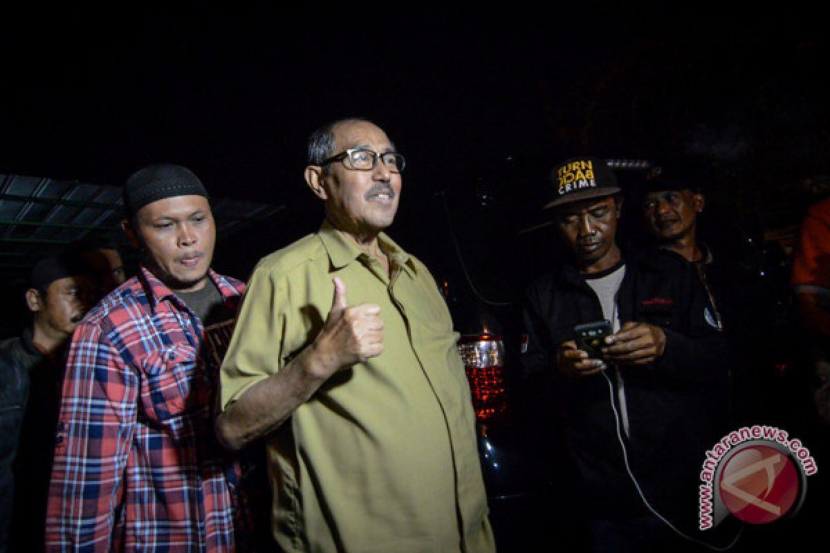 Bupati Bandung Barat ternyata dirawat dengan pengawalan petugas KPK