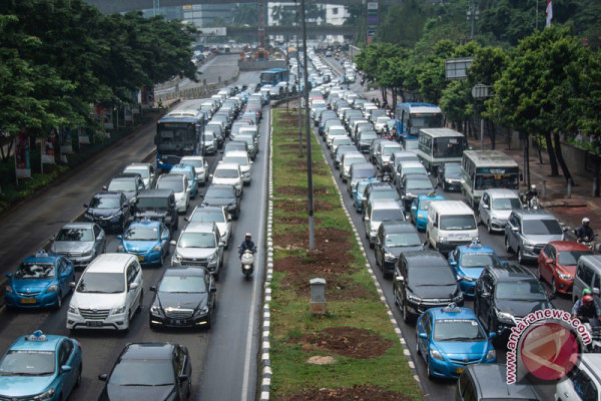 Kendalikan arus kendaraan,  kebijakan ganjil-genap terus berlaku sampai ERP diterapkan